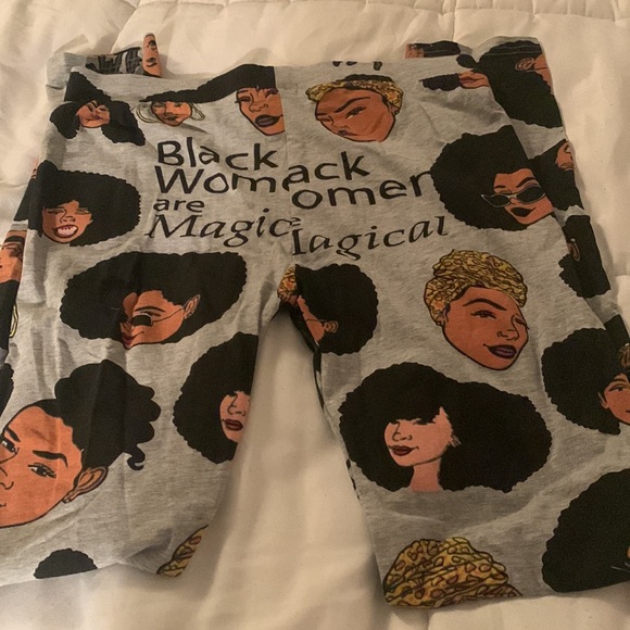 Leggings whit black girls on them - Picture 3 of 4